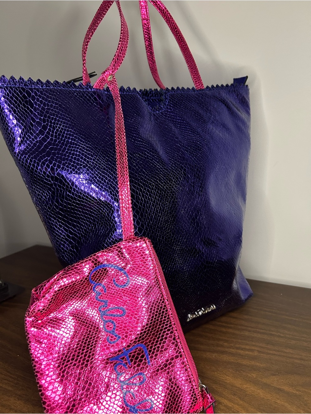 Carlos Falchi Metallic Purple Snakeskin Tote & Pink Pouch - Picture 4 of 16